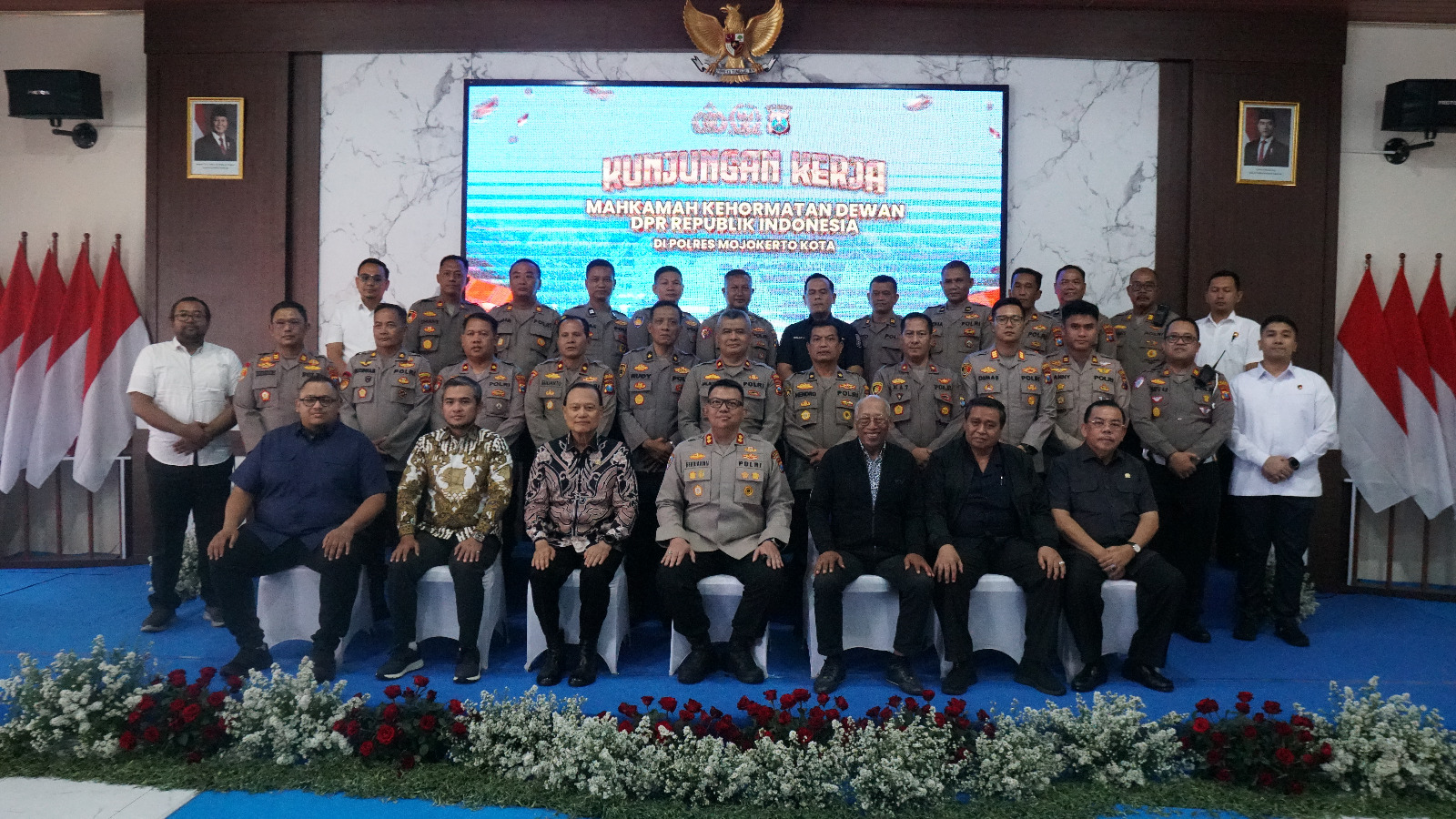 Kunjungi Polres Mojokerto Kota, MKD DPR RI Sosialisasikan Tugas Pengawasan Etika Anggota DPR RI dan TNKB yang digunakan