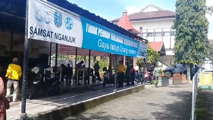 Samsat Nganjuk: Kantor Negara yang Berubah Jadi Sarang Peras Rakyat